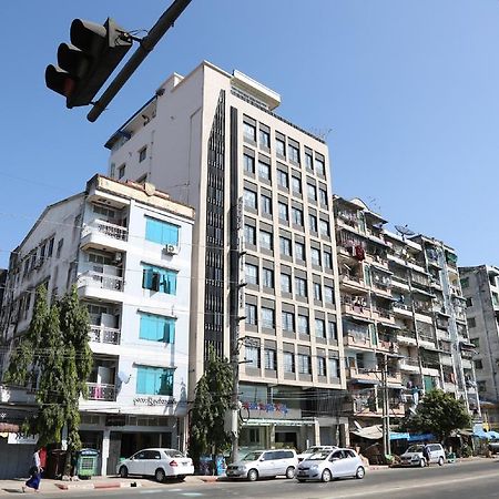Hotel Royal King Rangum Exterior foto