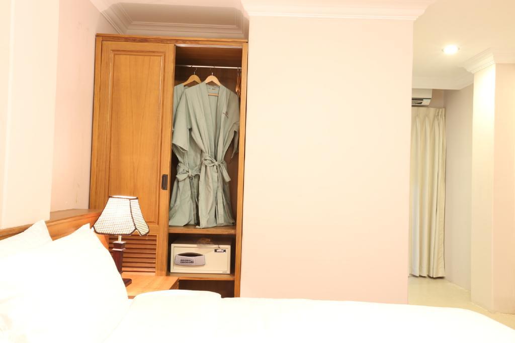 Hotel Royal King Rangum Exterior foto