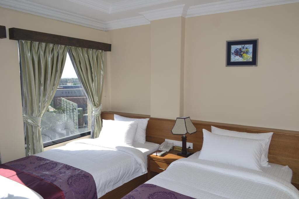 Hotel Royal King Rangum Exterior foto